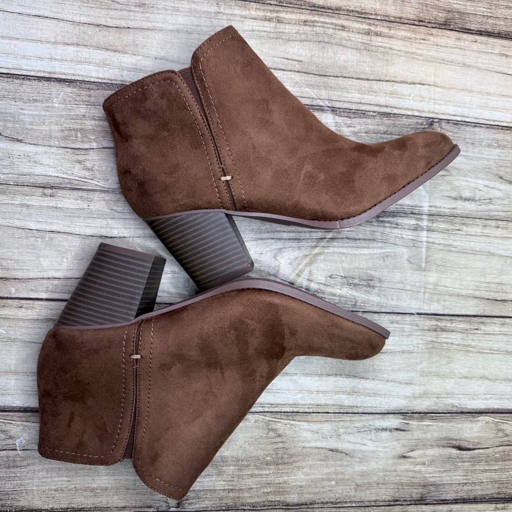 New Brown Suede Ankle Boots Size 10